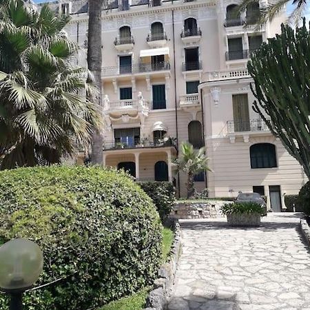 Апартаменты La Casa Di Anna, In Palazzina Liberty Fronte Parco Бордигера Экстерьер фото