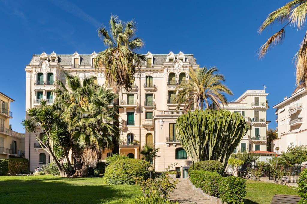 Апартаменты La Casa Di Anna, In Palazzina Liberty Fronte Parco Бордигера Экстерьер фото